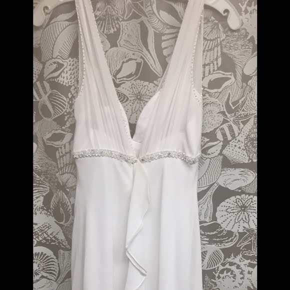 New Galina Wedding dress with tags. - Picture 4 of 8