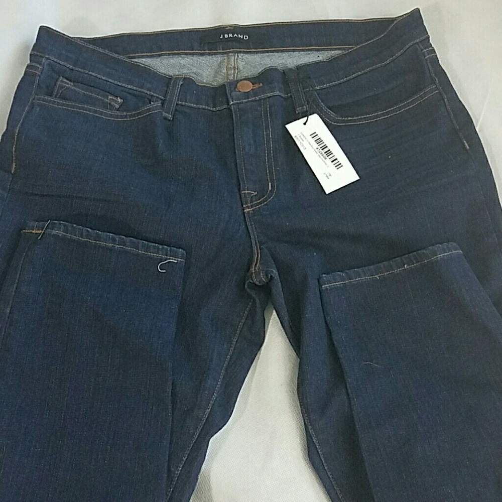 J Brand NWT Mid Rise Skinny Jean