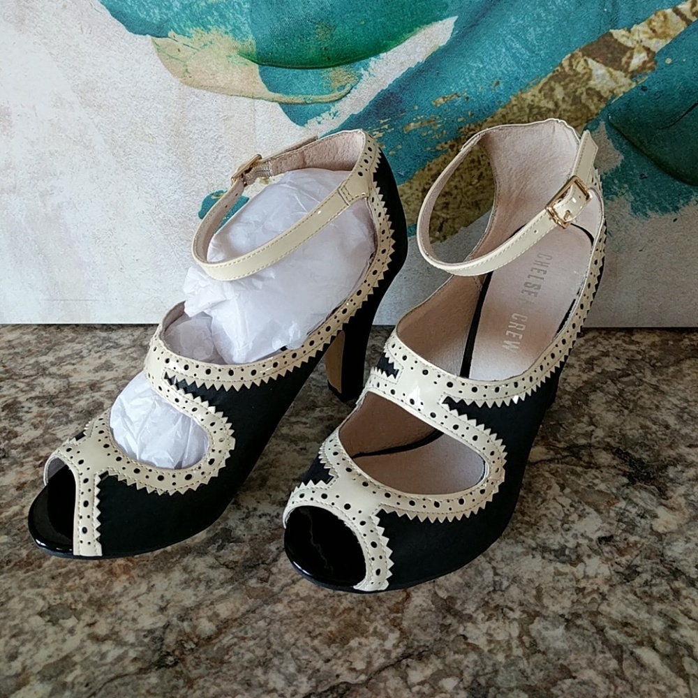 Peep toe heels