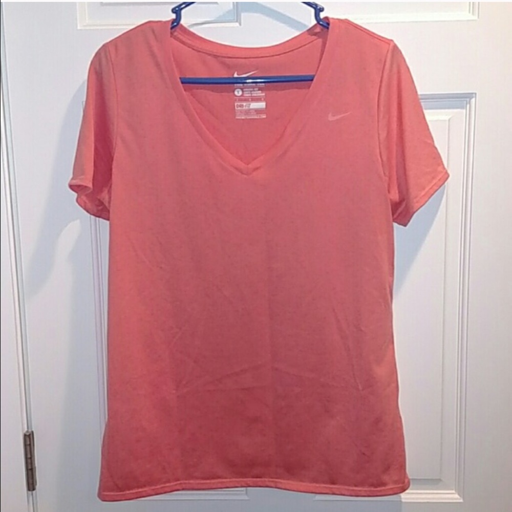 🌸 Nike Dri Fit Pink Coral Tee 🌸