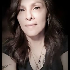 Meet your Posher, Janett