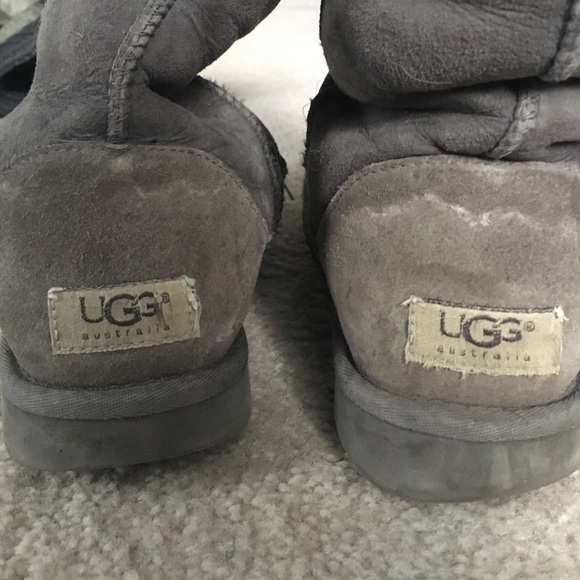Grey UGGS - Picture 2 of 2