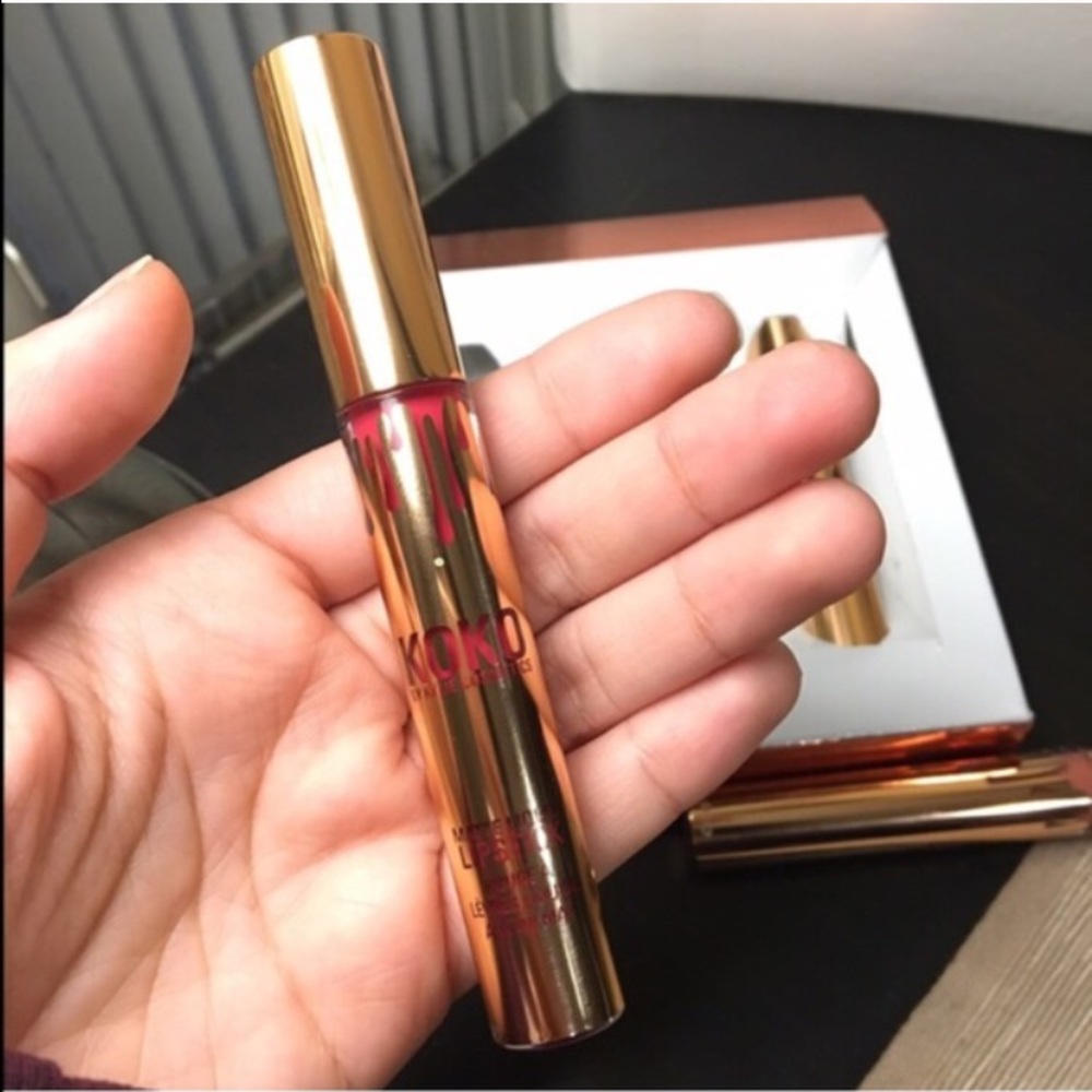 OKURR BY KYLIE COSMETICS 💖💋