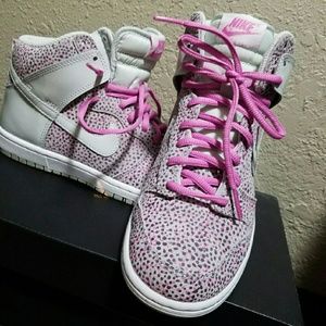 Women Nike Mids Dunks