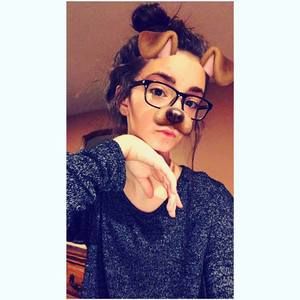 Meet your Posher, Nina