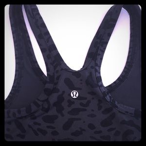 Black and gray lululemon workout tank top XS