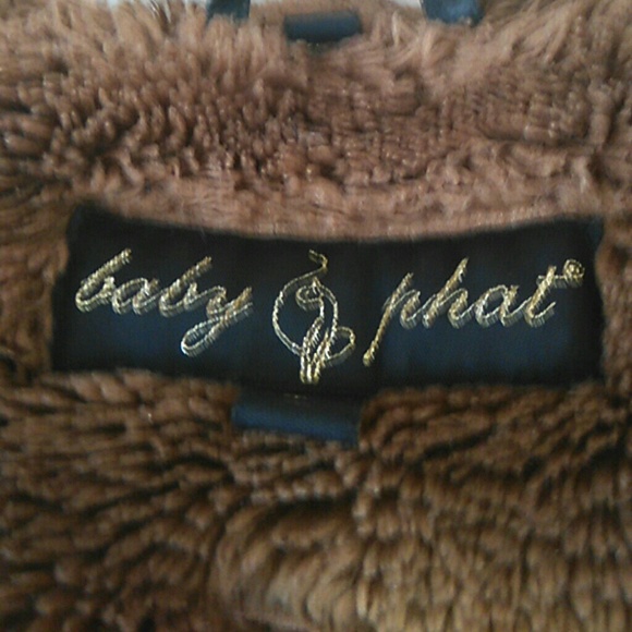 Coat - Picture 2 of 4