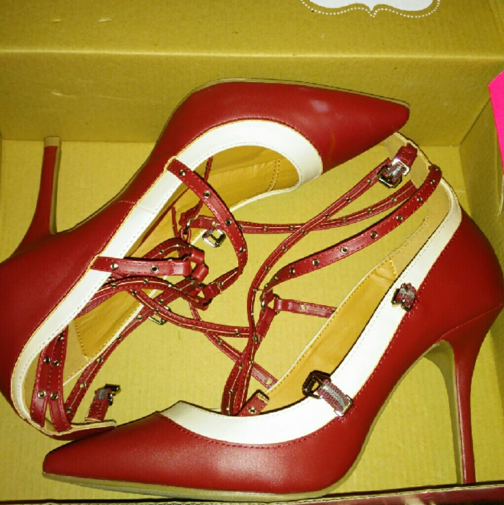 Sexy Yet Classy Strappy Heels