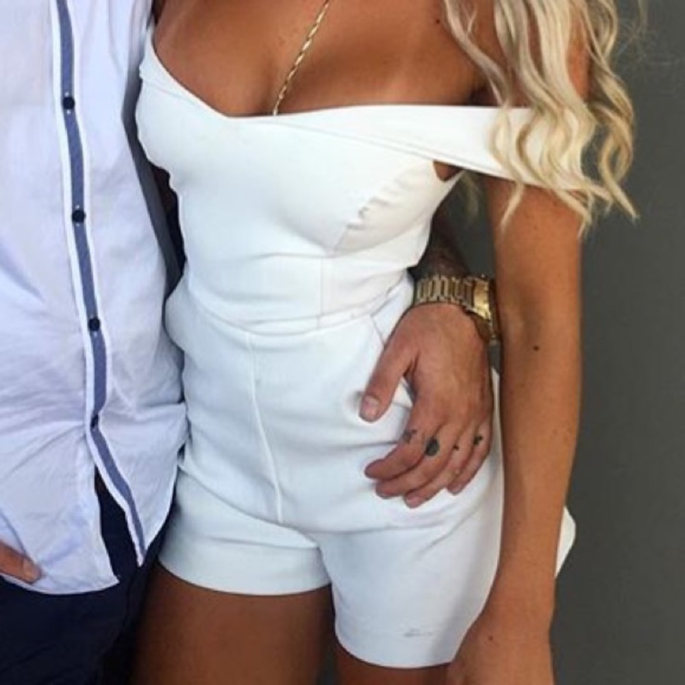 Adorable White Romper!
