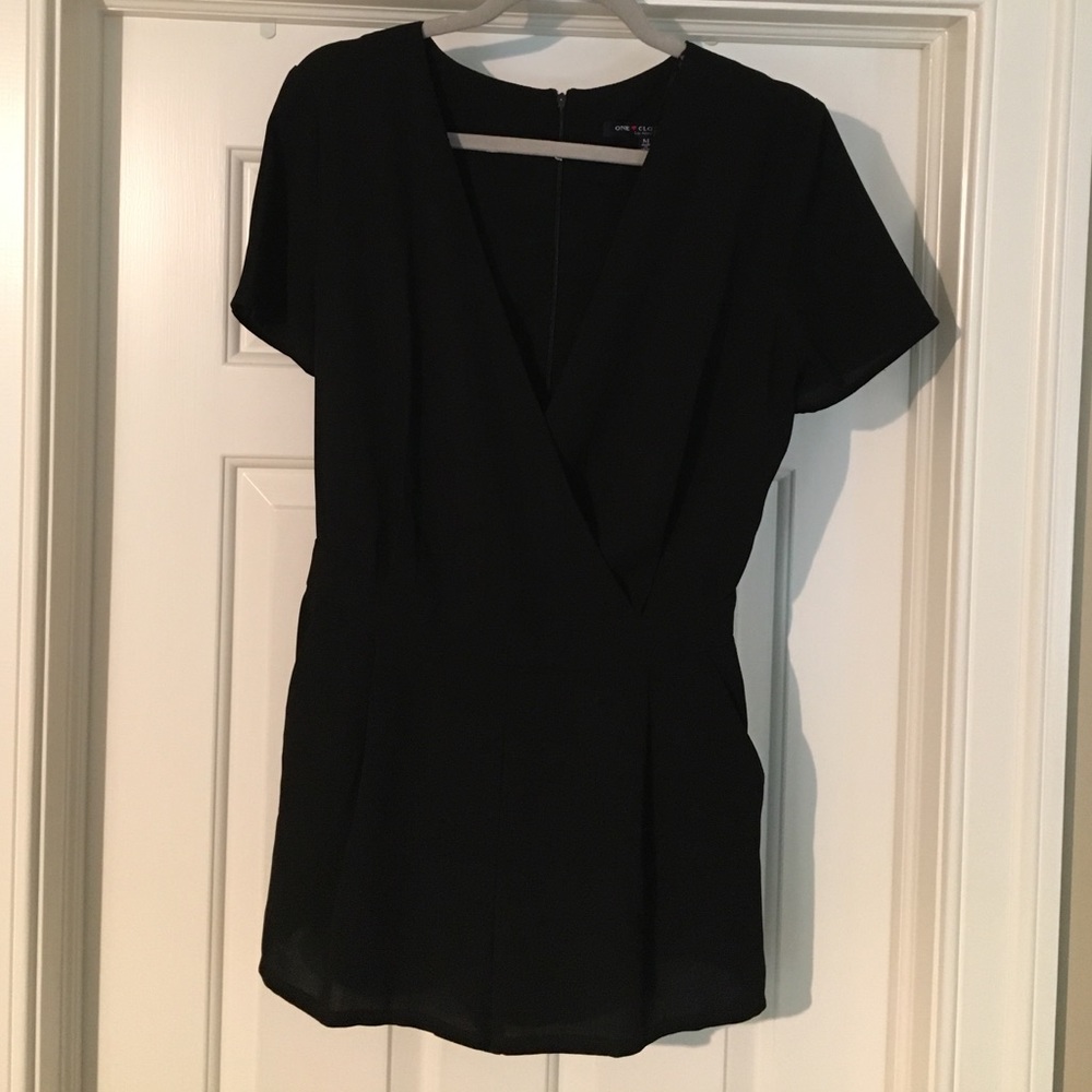 Black ROMPER