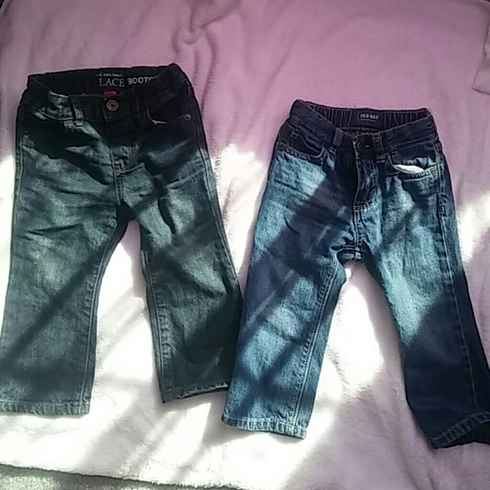Size 18-24 months Jeans bootcut and Straight