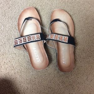 Adorable jewel sandals