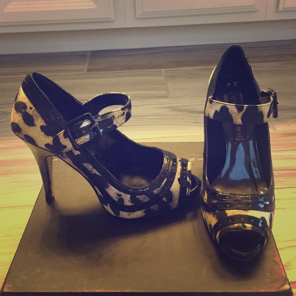 Steven by Steve Madden leopard print heels