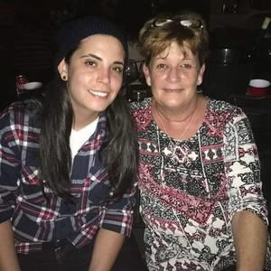 Meet your Posher, Lourdes