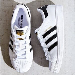 Adidas Superstar Sneakers