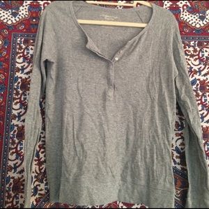 American Eagle Sparkle Henley T