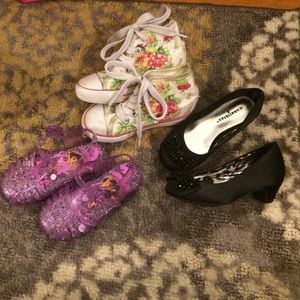 Little girl's shoe bundle