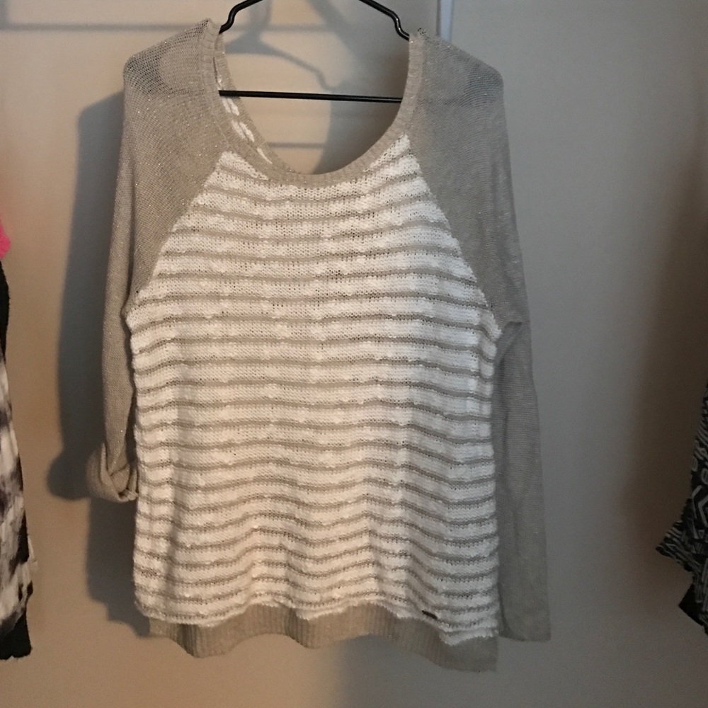 Beautiful gold and cream sweater