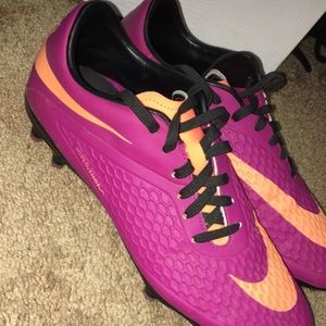 nike hypervenom cleats