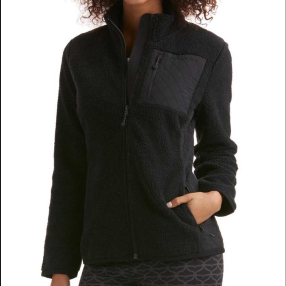 Vineyard Vines black quilted sherpa jacket