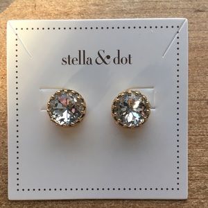 Stella & Dot earrings
