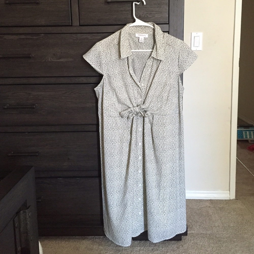 Motherhood Maternity Black and Cream Shirt Dress