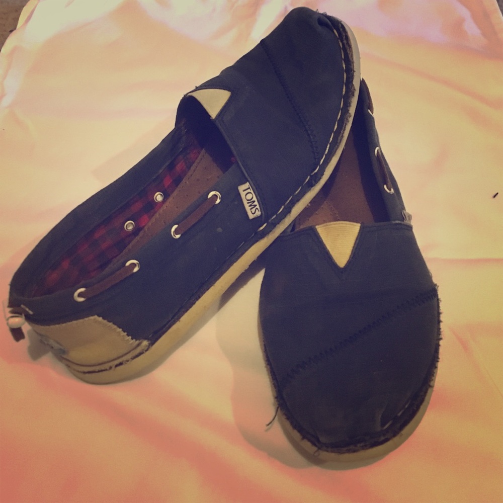 Toms Sz 9
