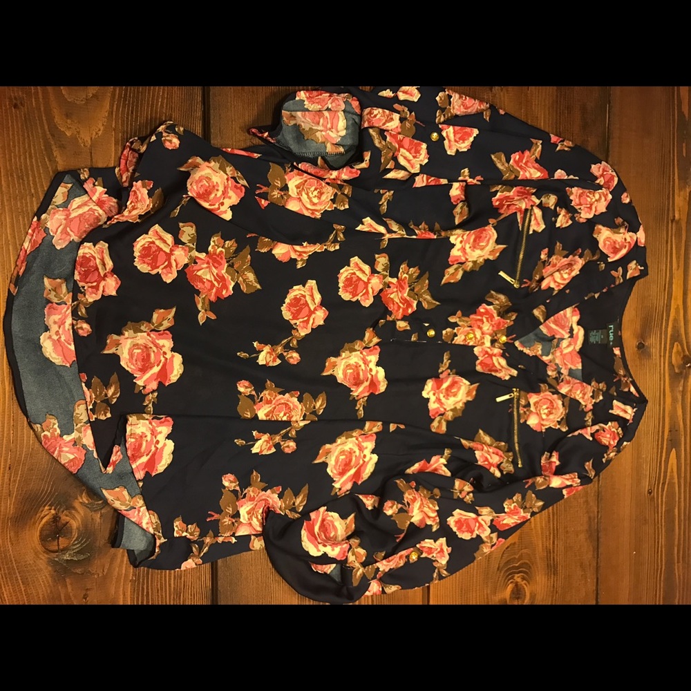 Flowing shirt