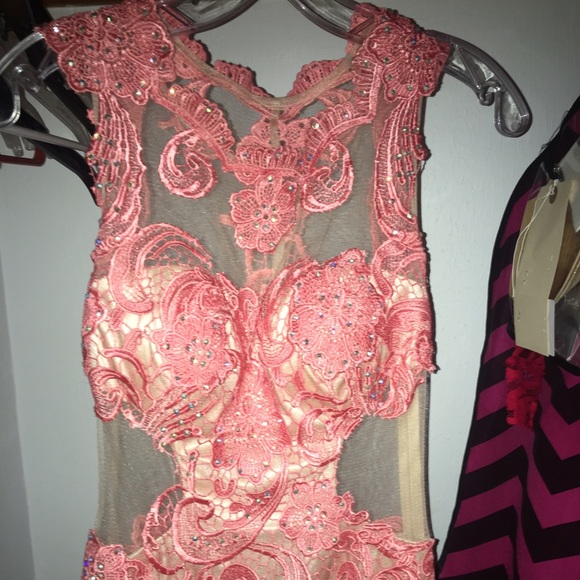 Size 0-2 Prom Dress, 2015 - Picture 3 of 8