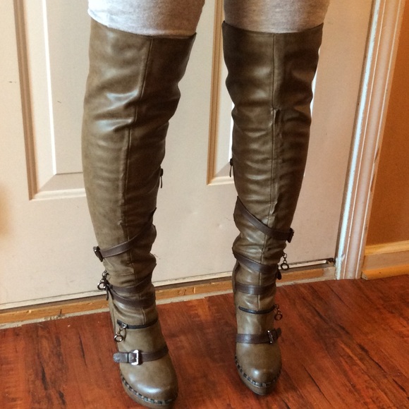 Shoes - 🎉FINAL PRICE🎉Over the Knee high boots