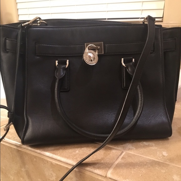 Michael Kors purse - Picture 1 of 2