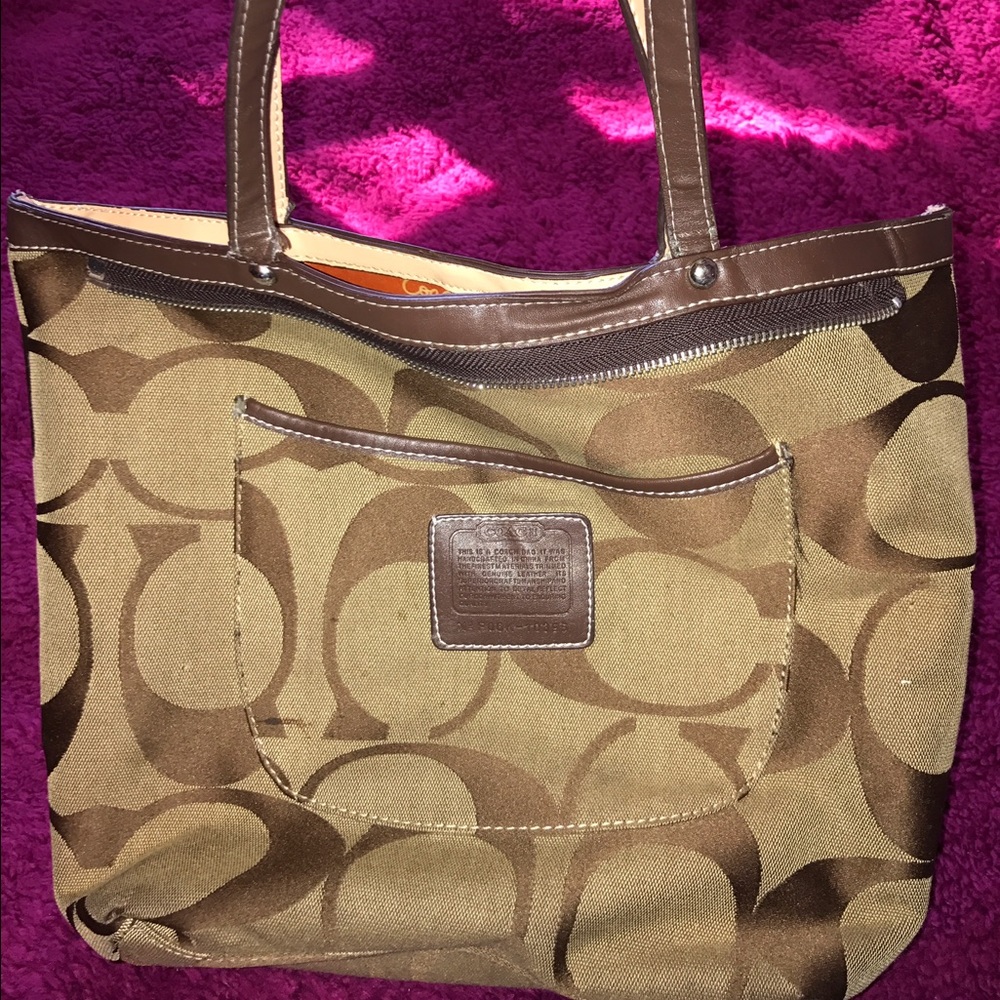 SUBMIT ANY OFFER Faux coach purse