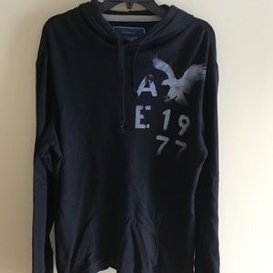Men's American Eagle Size XL long sleeve hoodie.