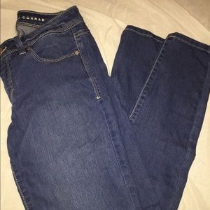 High waisted jeans