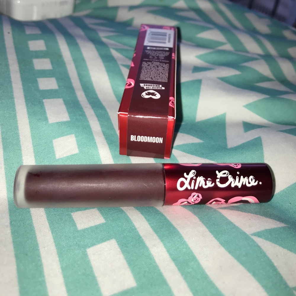 NWB Lime Crime Velvetine "Bloodmoon"