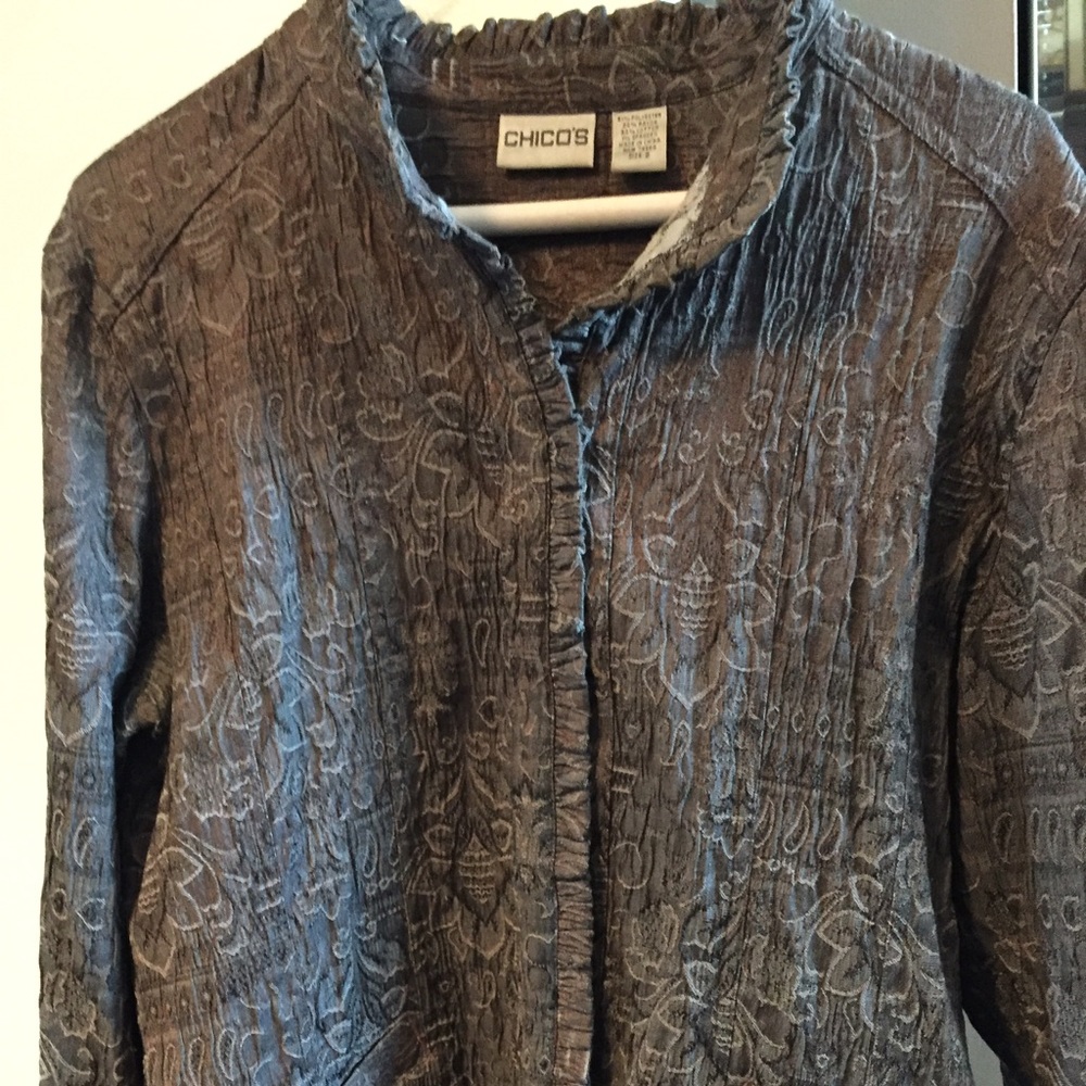 WOMENS'S CHICO JACKET WITH EYELET HOOK CLOSURE