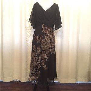 Flowy Black Dress, Fitted Waist, Paisley Print