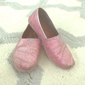 TOMS youth size 4.5 pink sparkle shoes