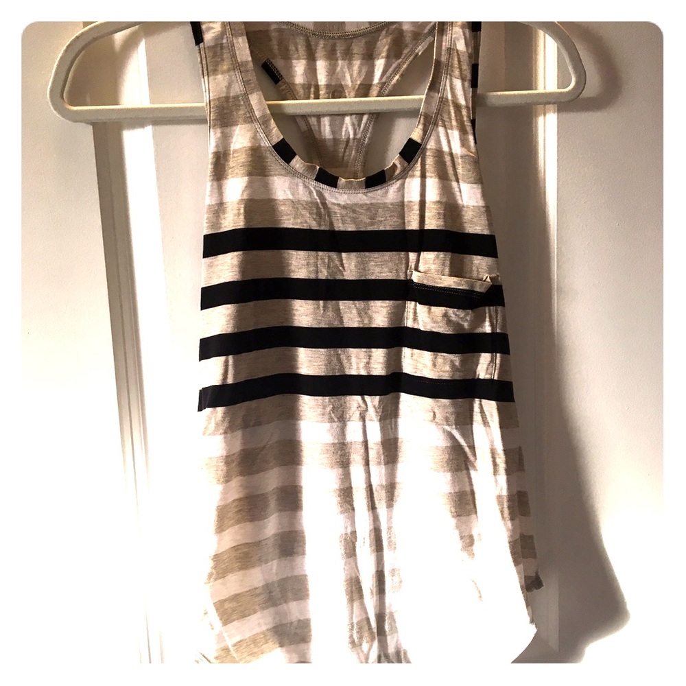 Lululemon tank top