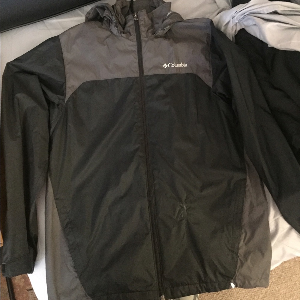 Columbia windbreaker