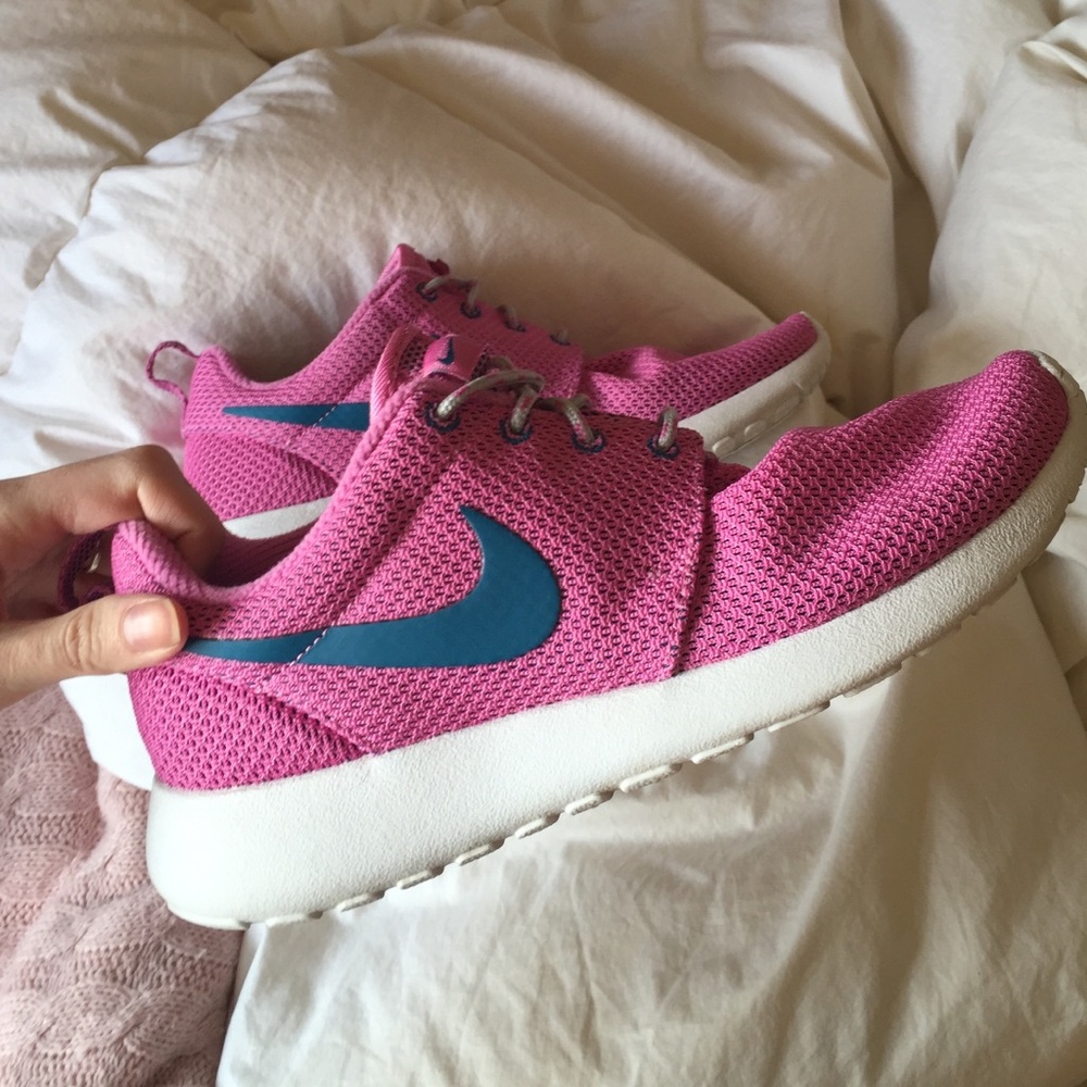 Nike Rosche Runs