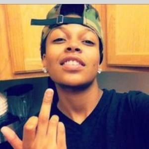 Meet your Posher, Kay