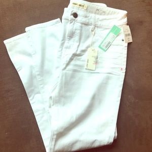 White skinny jeans-NWT!