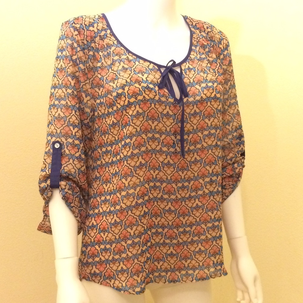Daniel Rainn floral blouse sz Small