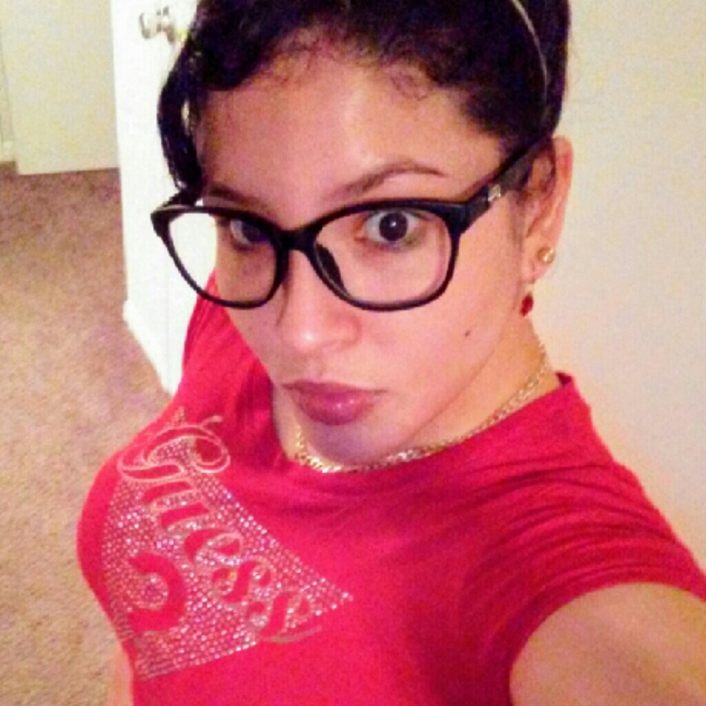 Meet your Posher, Lianerys