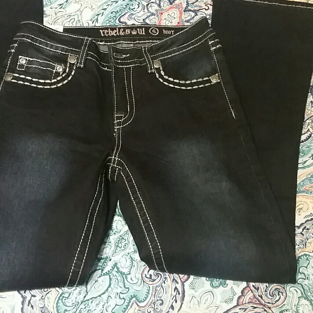 Jeans - Picture 2 of 3