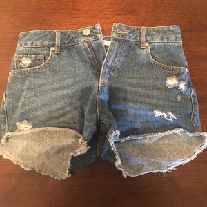 Highwaisted jean shorts