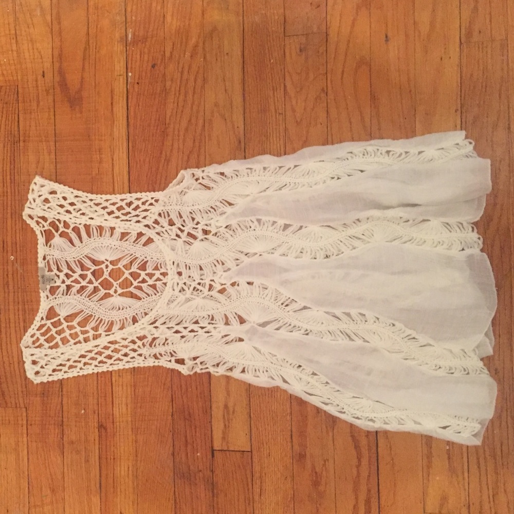 Urban outfitters white crochet tank top