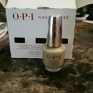 OPI Infinite Shine 2:Maintaining My Sand-ity