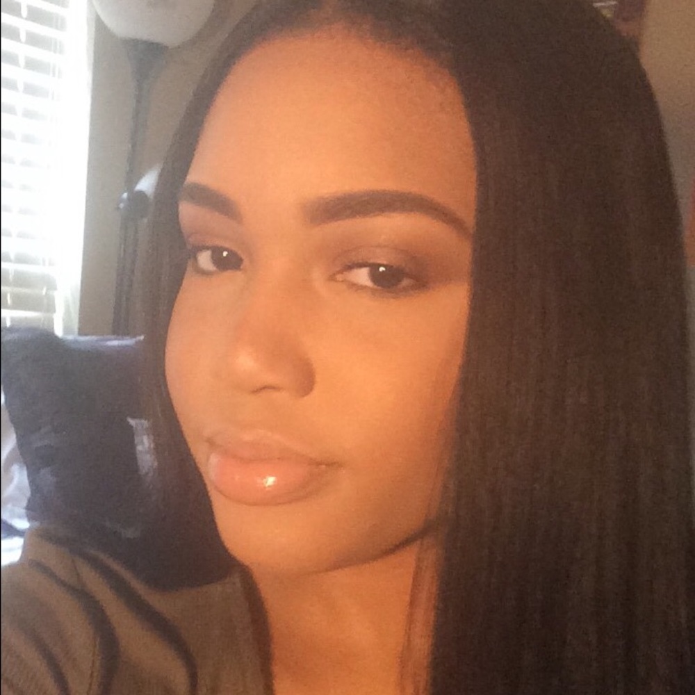 Meet your Posher, Kia